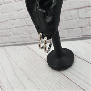{{productViewItem.photos[photoViewList.activeNavIndex].Alt || productViewItem.photos[photoViewList.activeNavIndex].Description || 'П2.С5760 СЕРЬГИ'}}